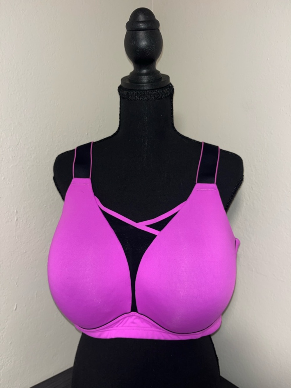 Lane Bryant Livi Active Pink and Black High-Impact Sports Bra